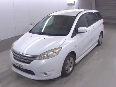 Nissan LAFESTA
