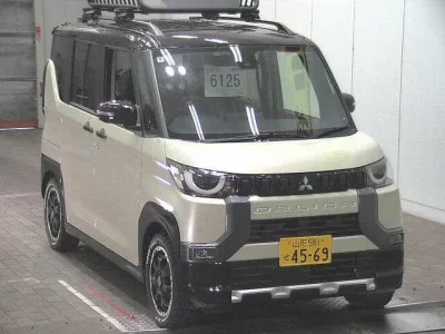 Mitsubishi DELICA MINI