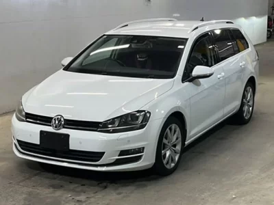 Volkswagen GOLF VARIANT