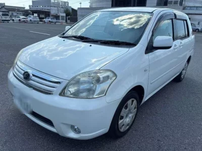 Toyota RAUM