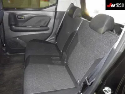 Mitsubishi EK X