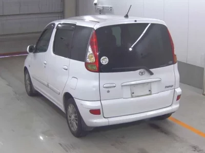 Toyota FUNCARGO