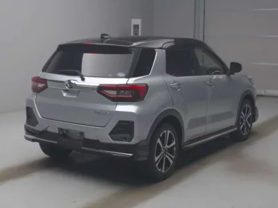 Daihatsu ROCKY