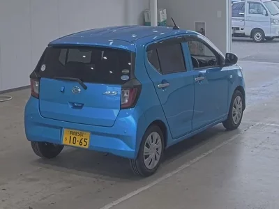 Daihatsu MIRA E S