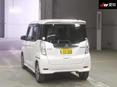 Mitsubishi EK SPACE