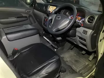 Nissan CARAVAN VAN