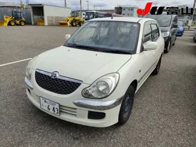 Toyota DUET