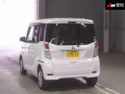Mitsubishi EK SPACE