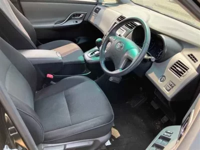 Toyota MARK X ZIO
