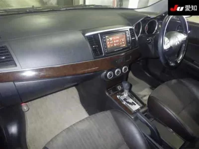 Mitsubishi GALANT FORTIS