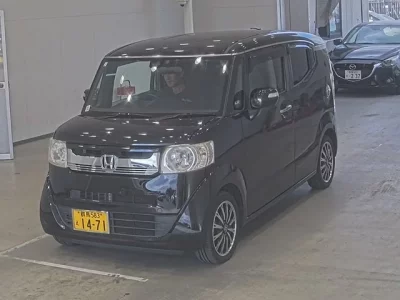 Honda N BOX SLASH