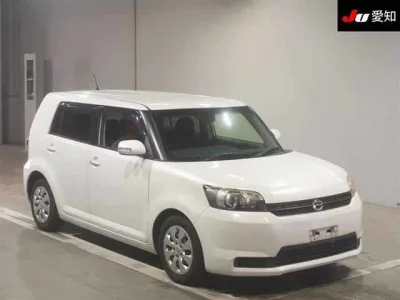 Toyota COROLLA RUMION
