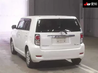 Toyota COROLLA RUMION
