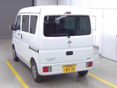 Nissan CLIPPER VAN