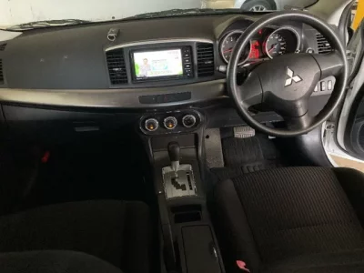 Mitsubishi GALANT FORTIS
