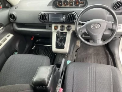 Toyota COROLLA RUMION