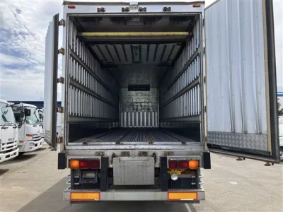 Mitsubishi FUSO TRUCK