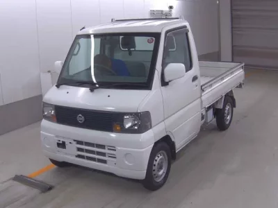 Nissan CLIPPER TRUCK