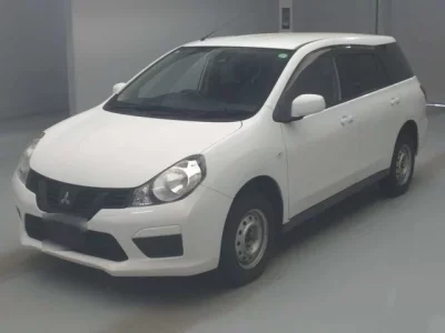 Mitsubishi LANCER VAN