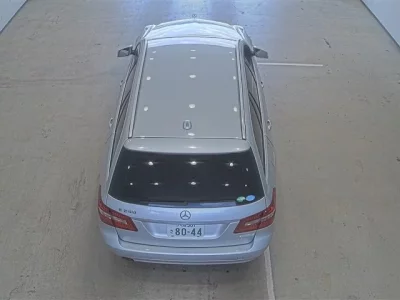 Mercedes-Benz E CLASS WAGON
