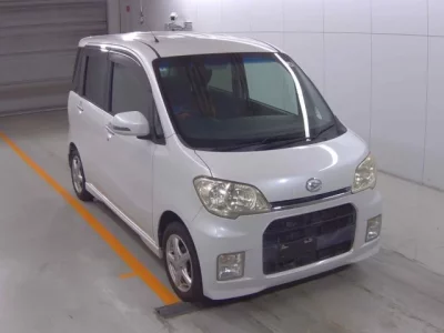 Daihatsu TANTO EXE