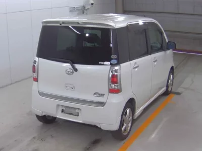 Daihatsu TANTO EXE