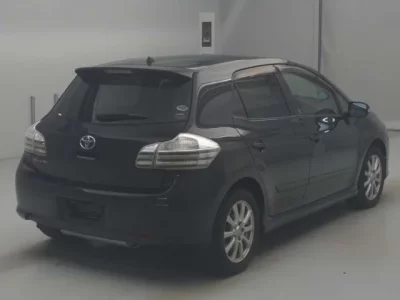 Toyota BLADE