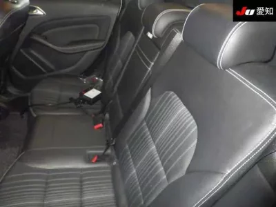 Mercedes-Benz B CLASS