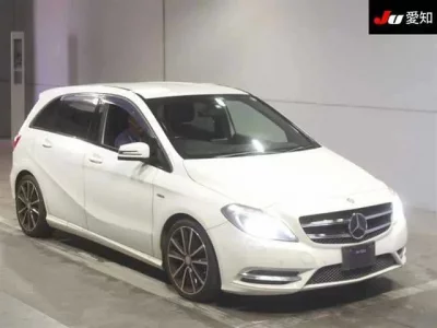 Mercedes-Benz B CLASS