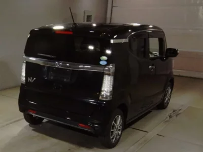 Honda N BOX SLASH