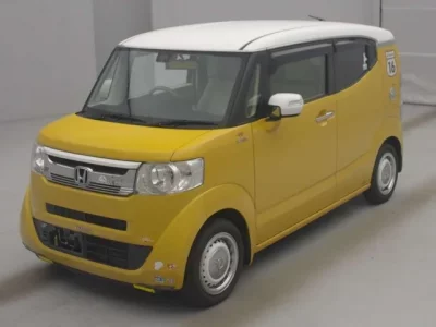 Honda N BOX SLASH