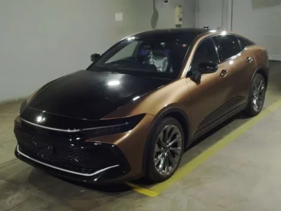 Toyota CROWN CROSSOVER