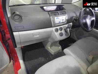Toyota PASSO SETTE