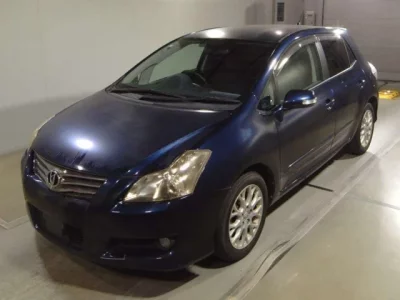 Toyota BLADE