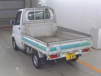 Nissan CLIPPER TRUCK