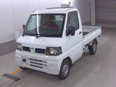 Nissan CLIPPER TRUCK