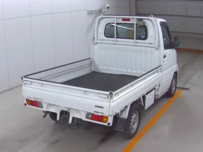 Nissan CLIPPER TRUCK