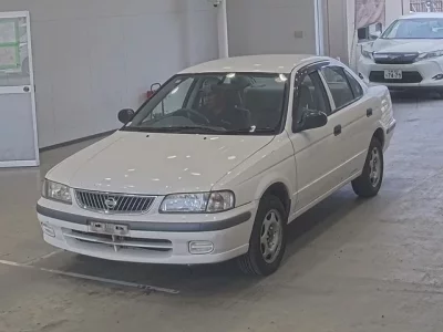 Nissan SUNNY