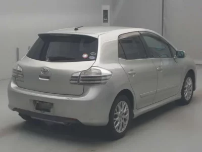 Toyota BLADE