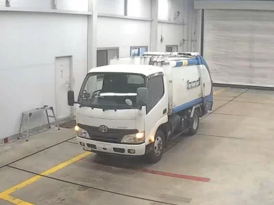 Toyota DYNA