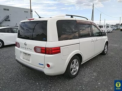 Nissan LAFESTA