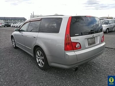Nissan STAGEA