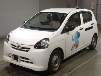 Daihatsu MIRA E S