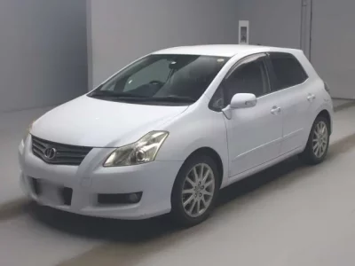Toyota BLADE