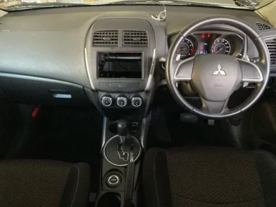 Mitsubishi RVR