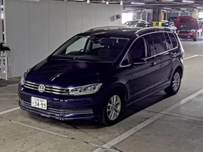 Volkswagen GOLF TOURAN