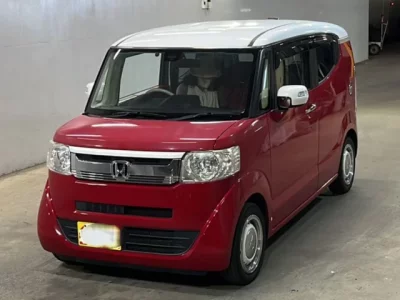 Honda N BOX SLASH