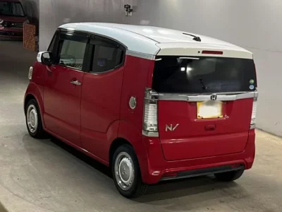 Honda N BOX SLASH