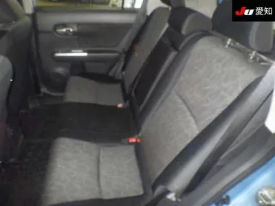 Toyota COROLLA RUMION