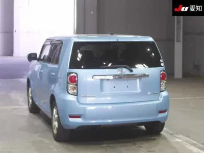Toyota COROLLA RUMION